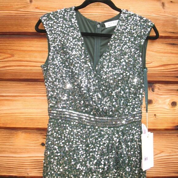 Mac Duggal 5489  Womens Green Cap SLEEVE SEQUINED HIGH SLIT GOWN - Picture 7 of 15